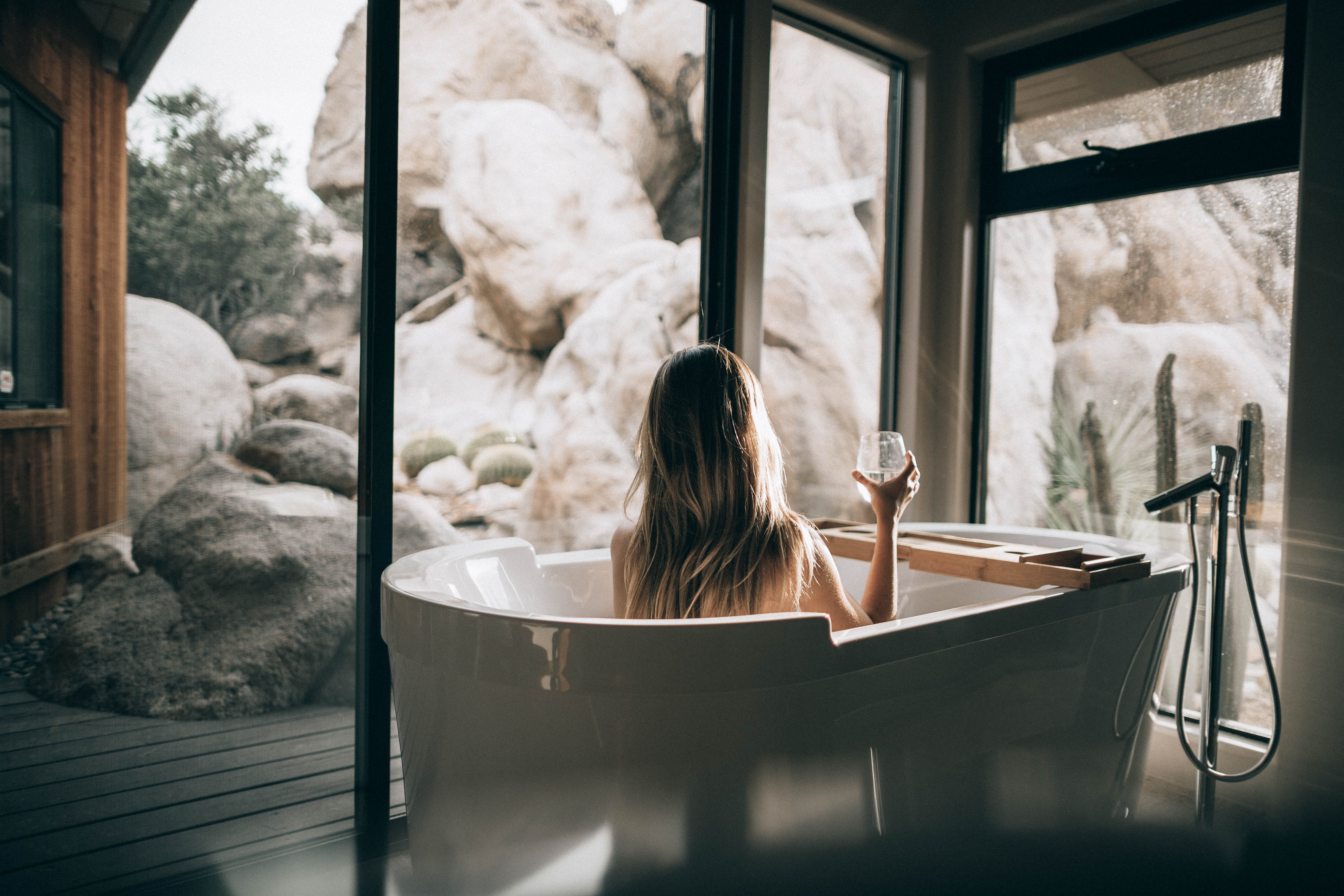 С чем принять ванну, чтобы расслабиться?