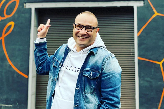 Комментатор "Матч ТВ" Константин Генич "пошутил" о сексуальном насилии: "Кто из нас так не делал?". Реакция в сети