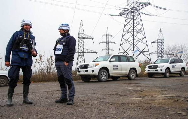 Reuters: СММ ОБСЕ приостановила мониторинг в Донбассе