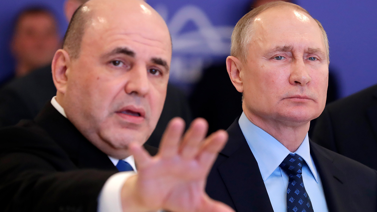 Мишустин возразил Путину в вопросе о выплатах молодежи