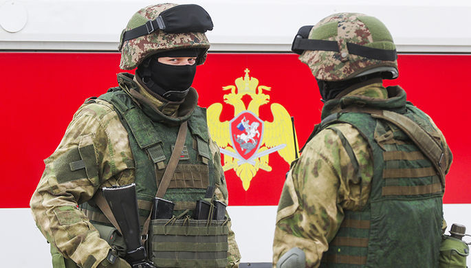 Источник: росгвардейцам, подозреваемым в убийстве экс-главы села в Дагестане, угрожали