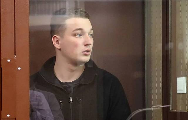 Эдвард Бил удивил подписчиков заявлением о поиске денег для пострадавшей