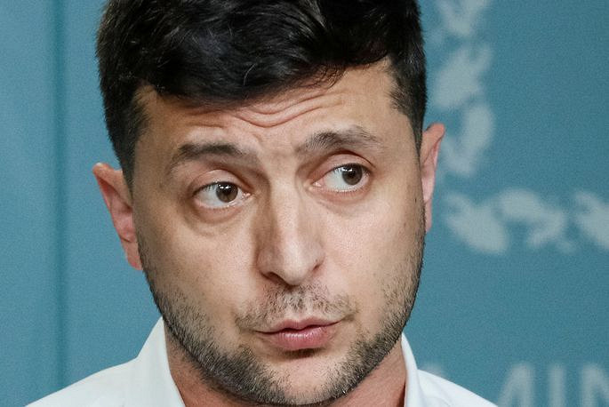 Байден проведет первый телефонный разговор с Зеленским