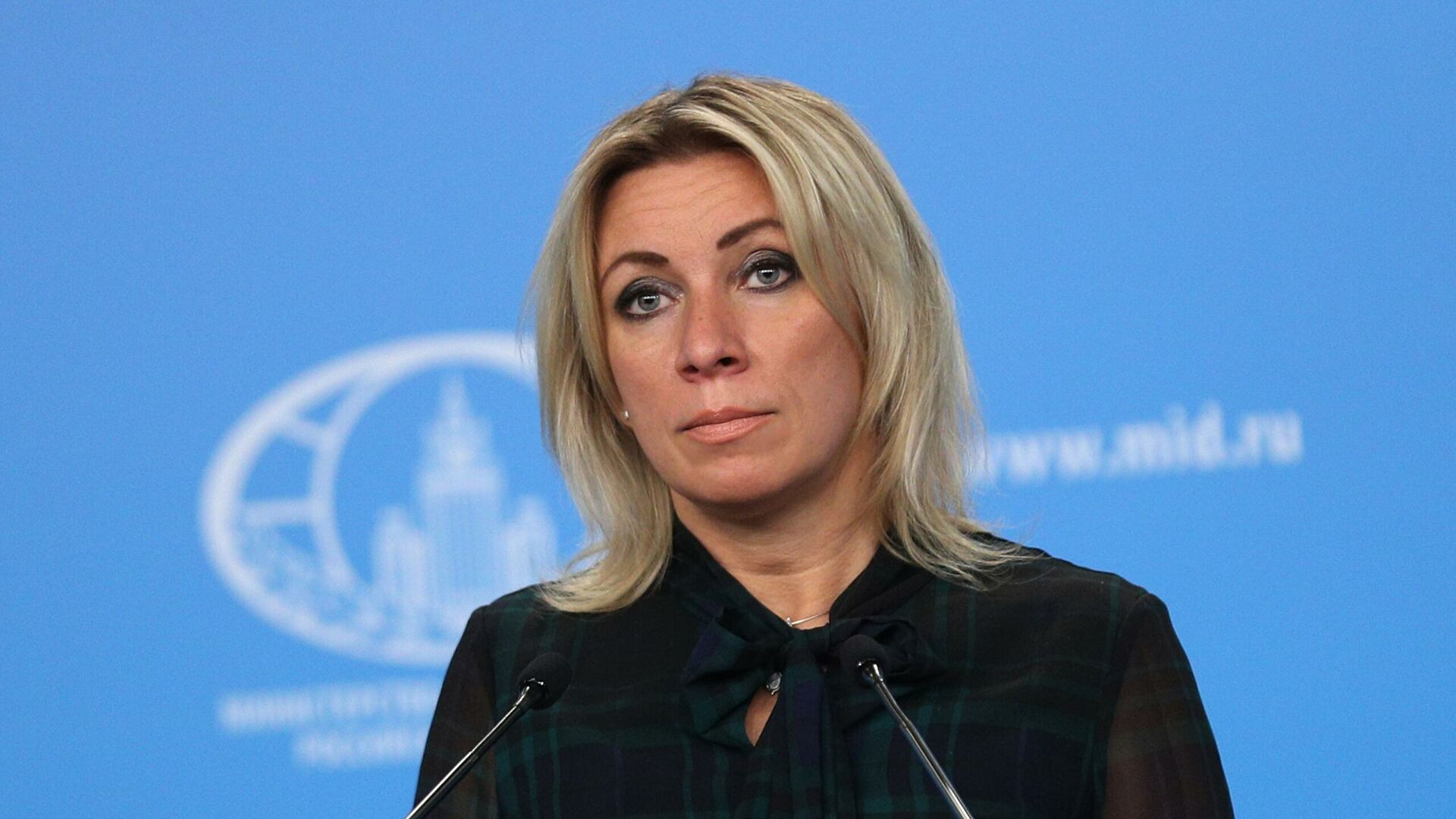 Захарова: Высылка дипломатов РФ из Чехии противоречит Венской конвенции