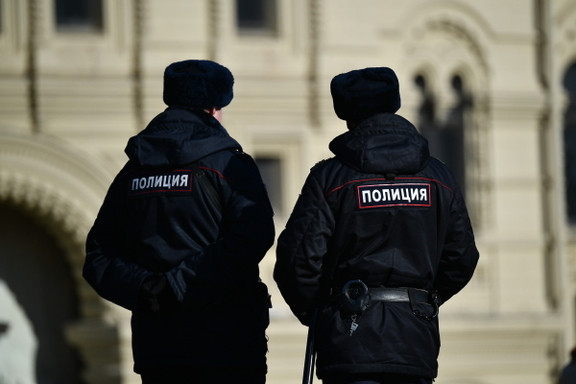 «Изверги в форме довели девочку до истерики и избили»