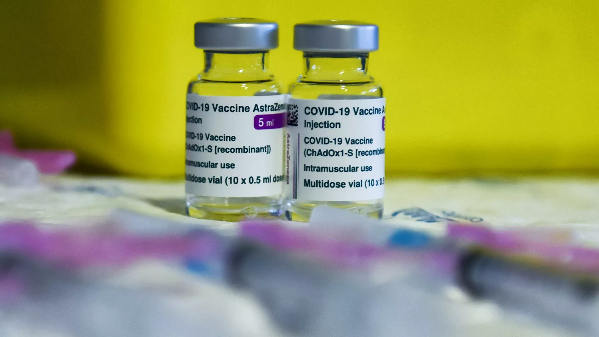 Швеция приостановила использование вакцины AstraZeneca