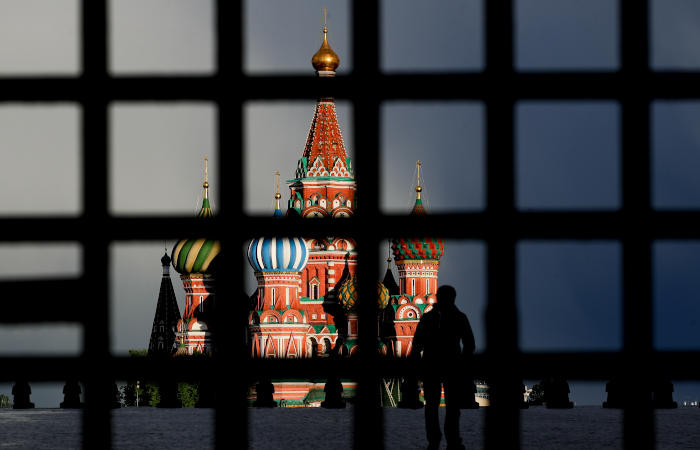 Власти Москвы решили не вводить новые ограничения из-за коронавируса