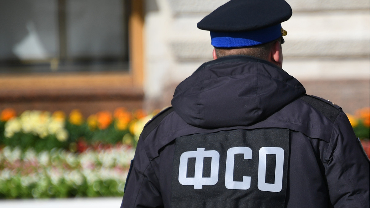 Офицера ФСО обвинили в крупной взятке при реконструкции резиденции Путина
