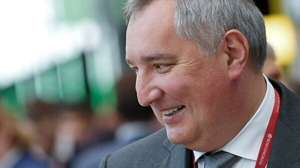 Рогозин поблагодарил США за «пинок» для снижения издержек на пуски ракет
