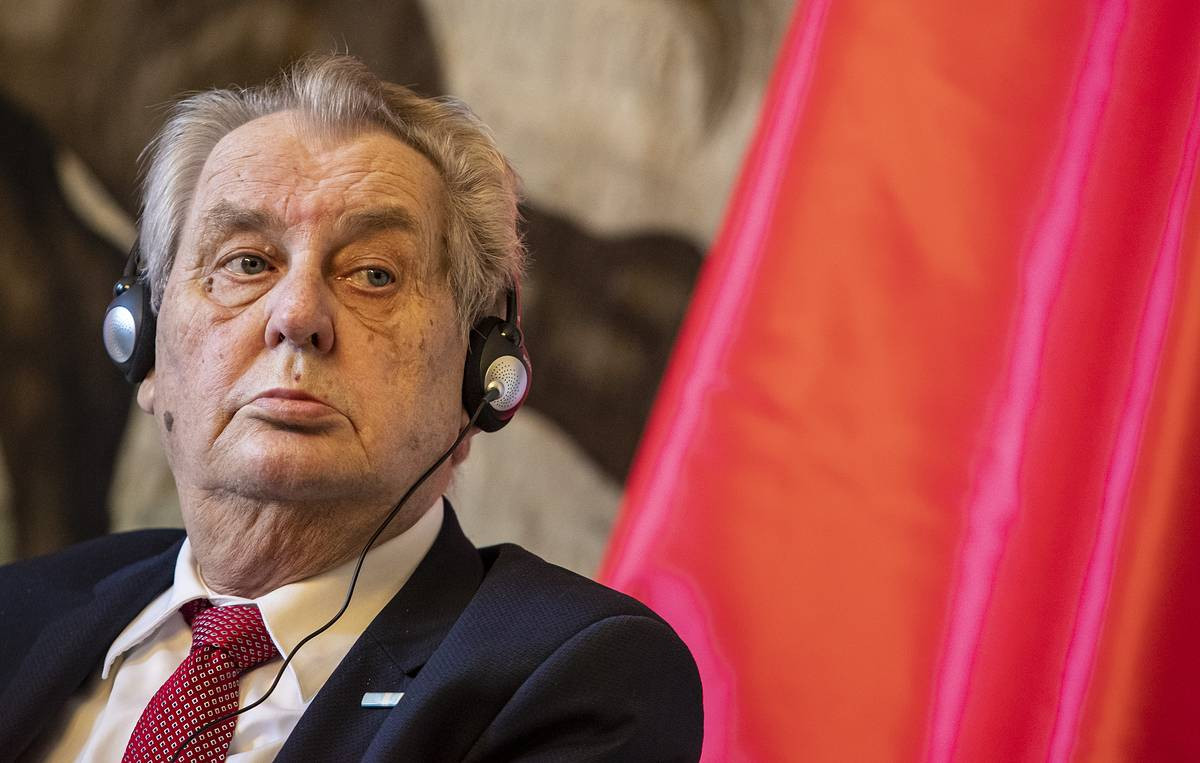 Извинения Земана перед сербами имеют второе дно