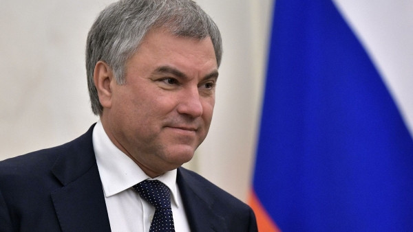 Володин заявил о возможной утечке COVID-19 из лаборатории США