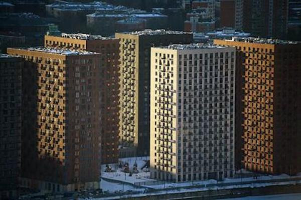Москвичи бросились скупать готовое жилье