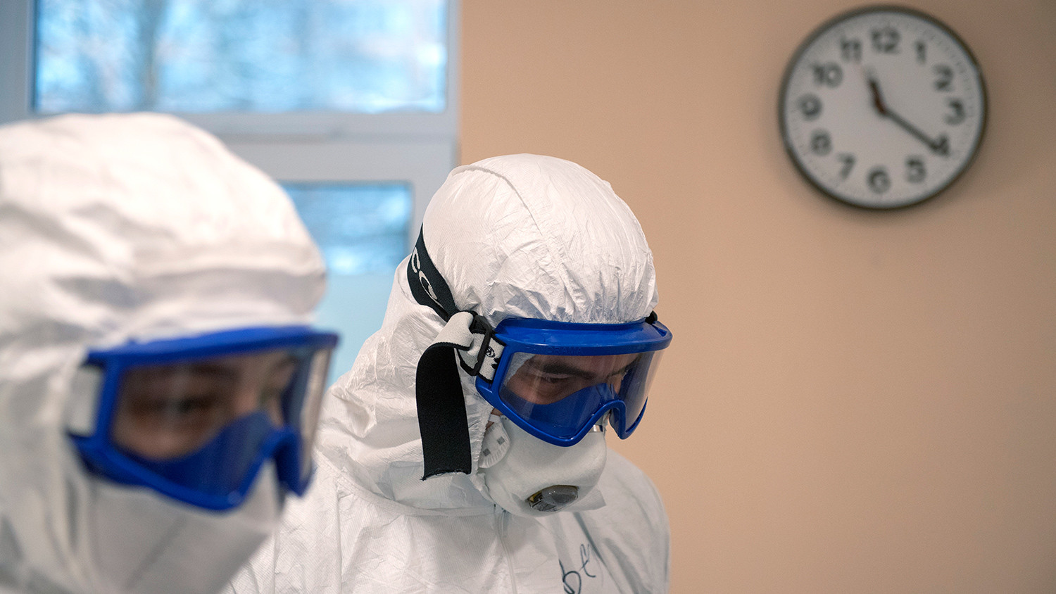 В России выявили 8 828 новых случаев коронавируса