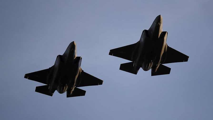 США перебросили на Аляску дополнительные истребители F-35 из-за России