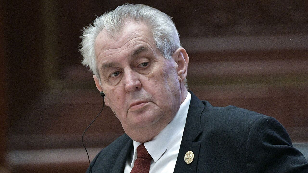 Глава Чехии о « вторжении» РФ на Украину: «Россияне не сумасшедшие»