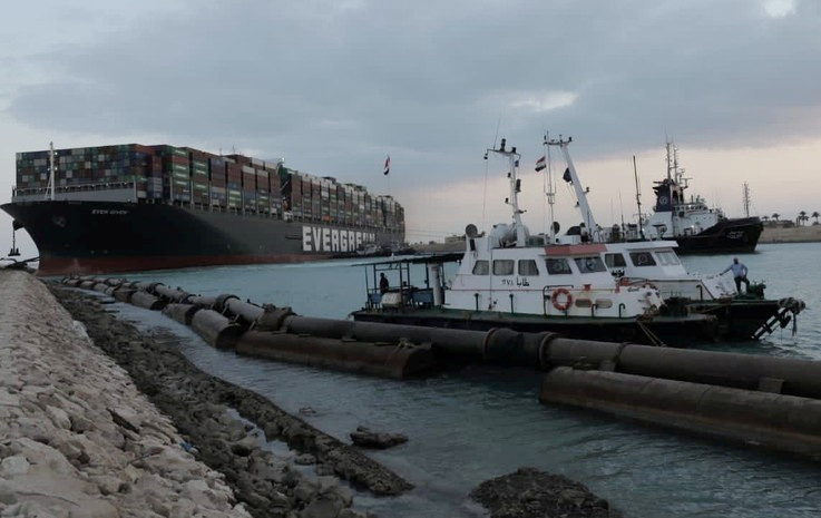 В ВМС США прокомментировали блокировку Суэцкого канала
