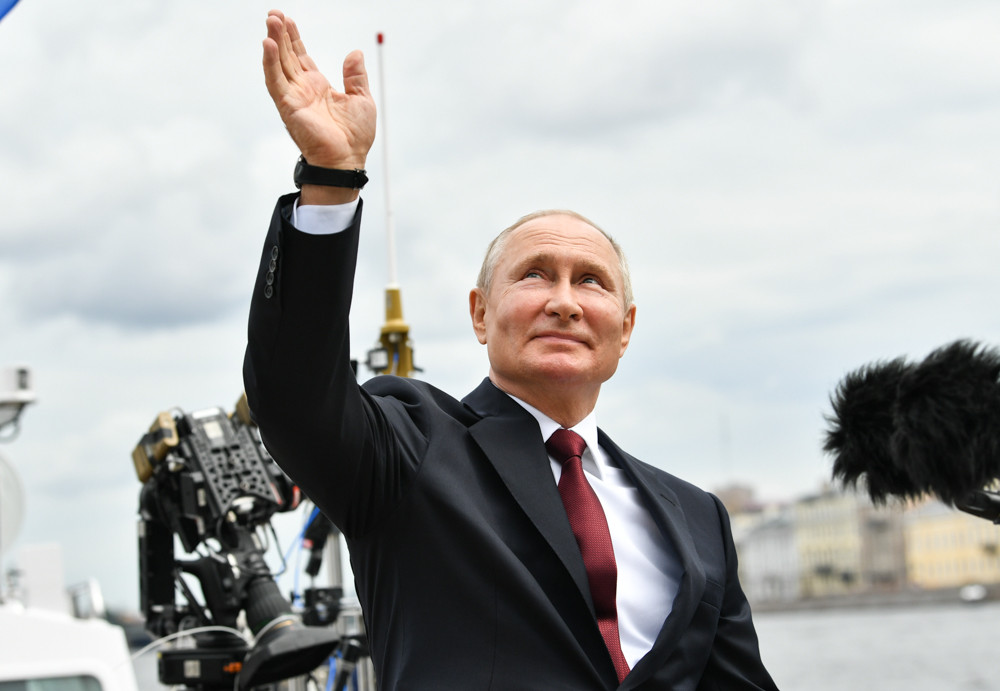 Владимиру Путину исполнилось 69 лет