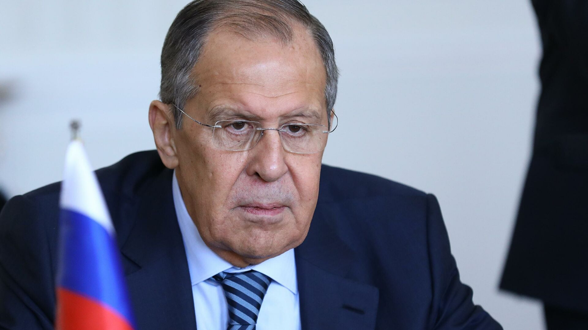 Лавров призвал русских оставаться в странах СНГ