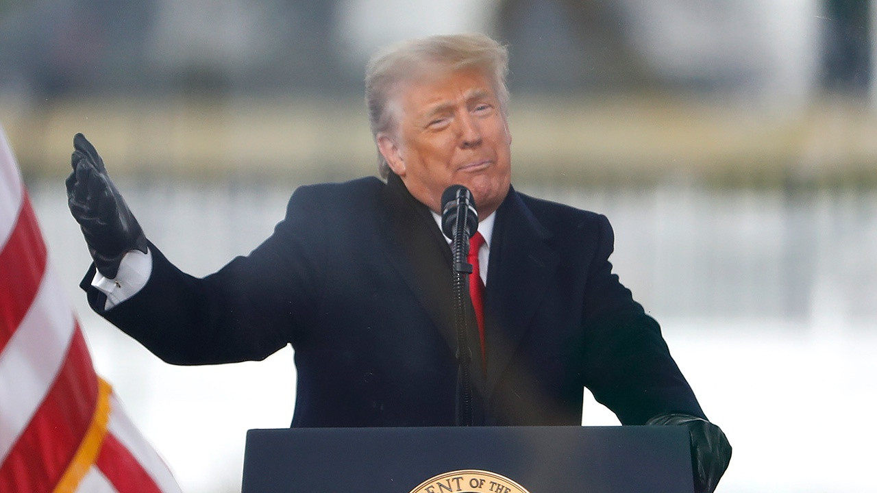 Трамп остался без адвокатов накануне процесса об импичменте