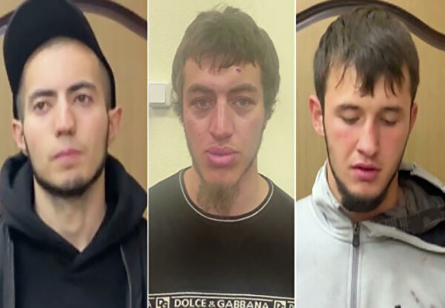 Мать устроившего драку в метро вступилась за сына