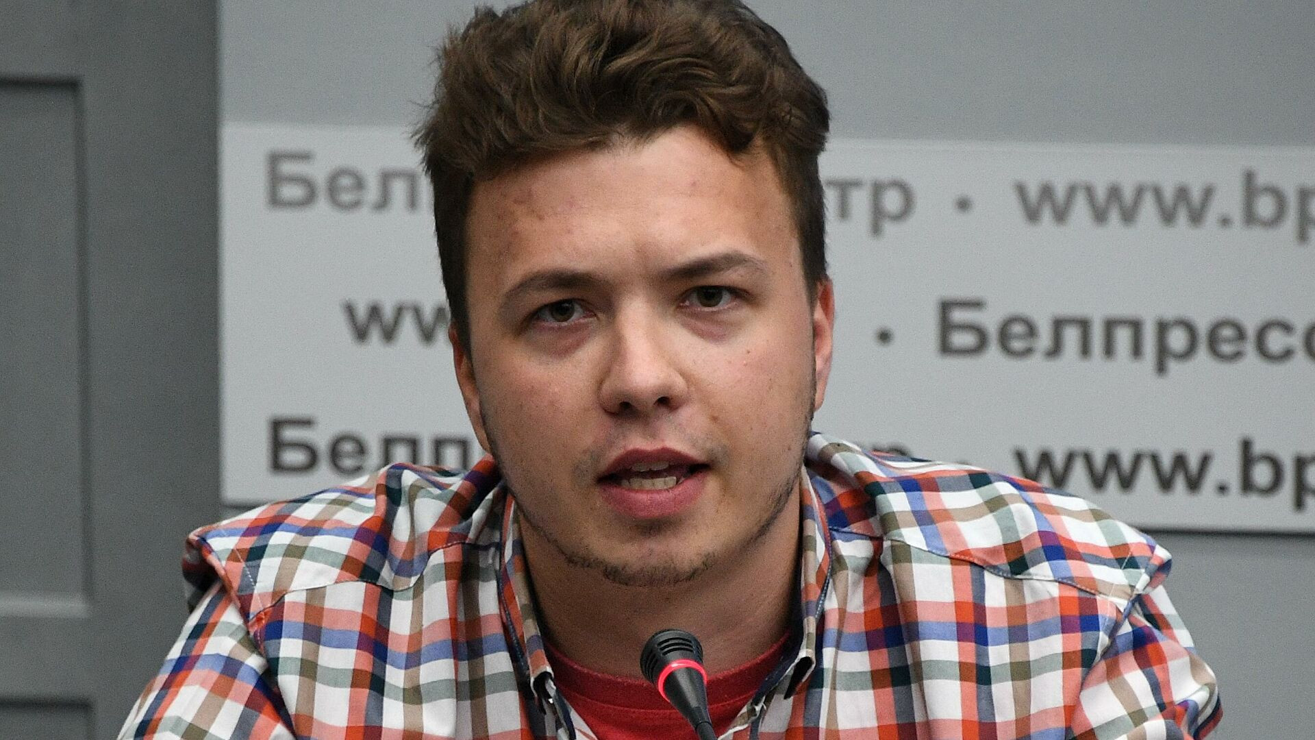 Протасевич объяснил свои слезы во время интервью