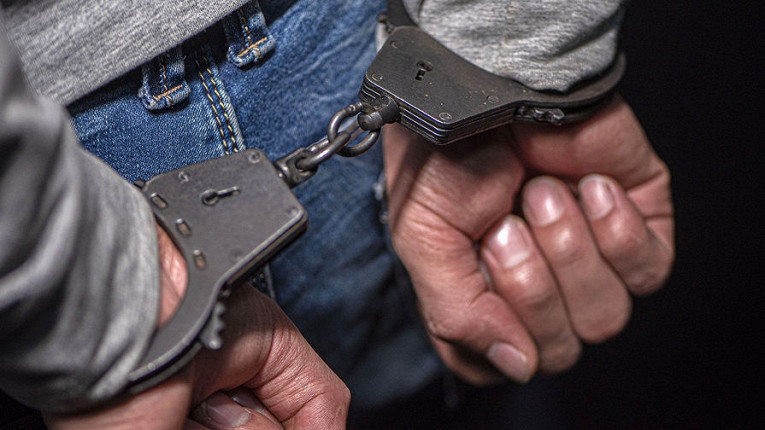 ФСБ задержала подозреваемых в финансировании террористов в Сибири