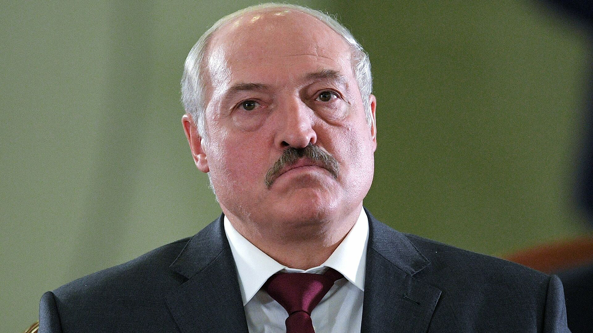 Лукашенко сравнил польских военных с фашистами
