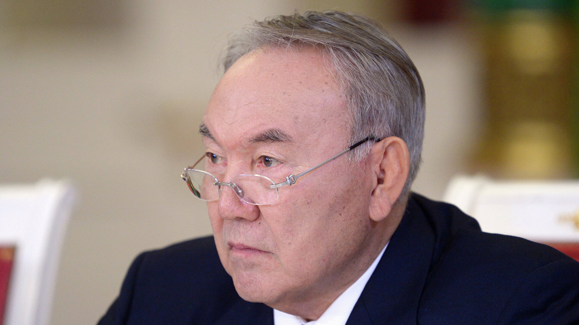 В Казахстане заявили о побеге Назарбаева вместе с детьми