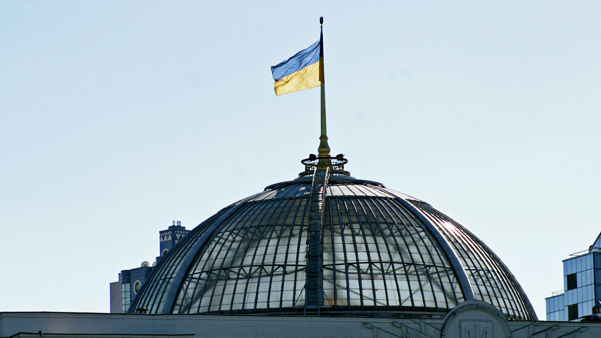 Украине предрекли вынужденное «взросление» без «вторжения» России