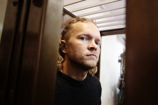 Издателя журнала «Флирт» приговорили к тюремному сроку за организацию проституции