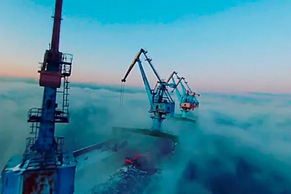 «Закипевшее» море в российском регионе сняли на видео