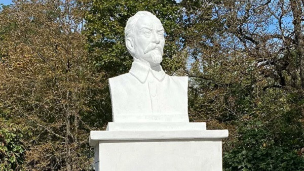 РПЦ оскорбилась памятником Дзержинскому в Крыму