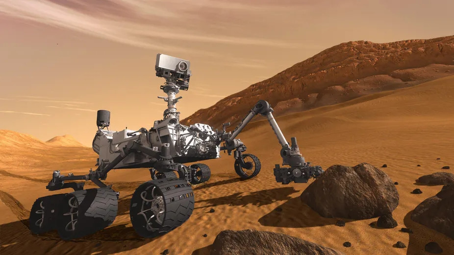 Ровер Curiosity запечатлел сияющие облака на Марсе