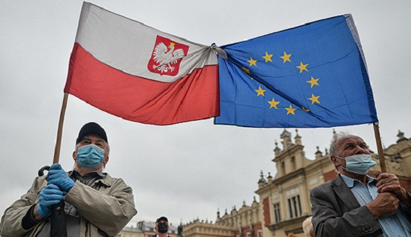 Чем закончится бунт Польши против Евросоюза