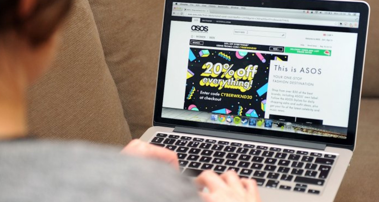 Россиян оскорбило сообщение от ASOS в App Store