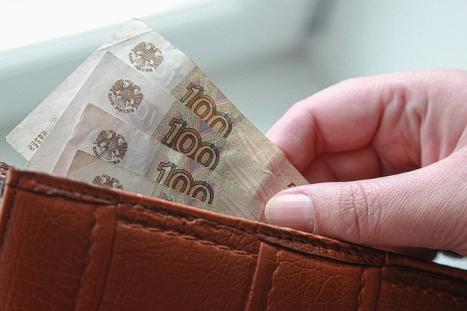 Россияне назвали желаемую сумму безусловного дохода от государства