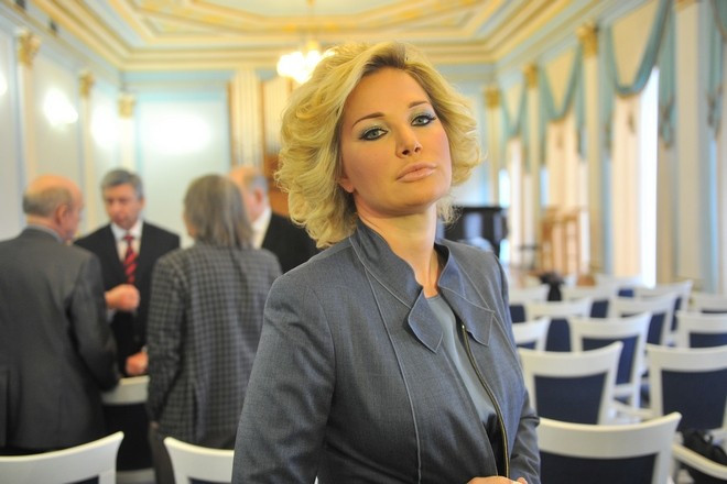 «Я опасаюсь устранения»: Максакова заявила на бывшего сожителя
