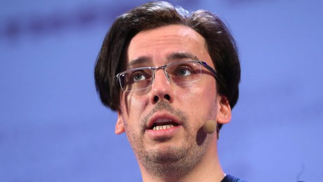 Перед Новым годом Максим Галкин решил отправиться в монастырь