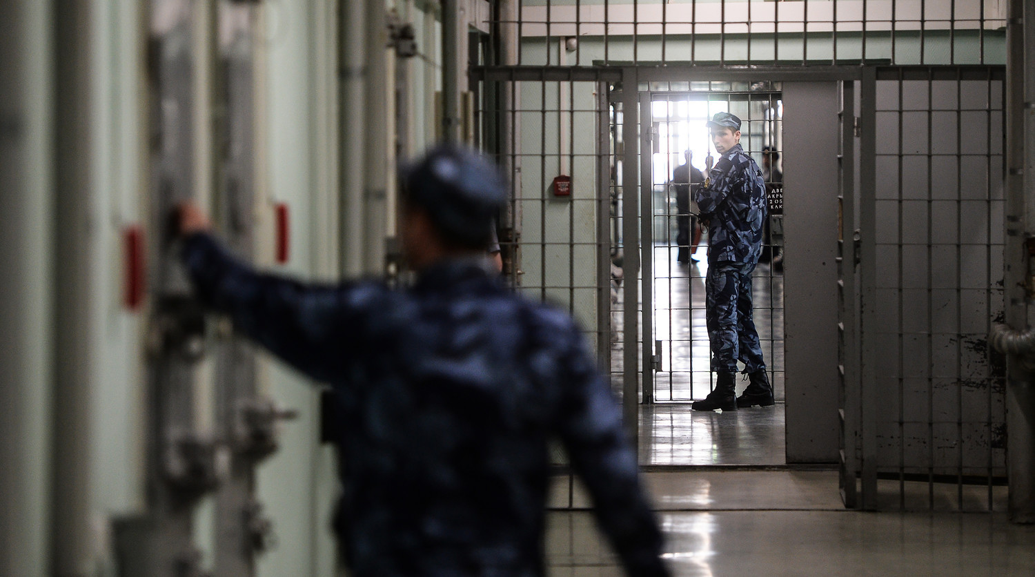 В бунтующей российской колонии вспыхнул пожар